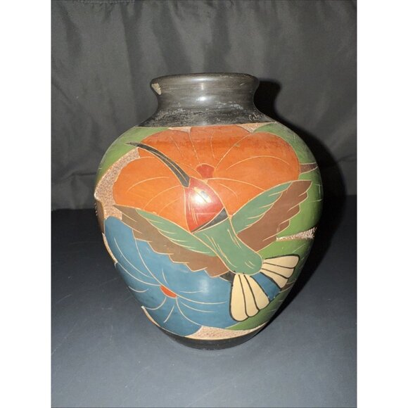 Celia Salazar Costa Rica Pura Vida Incised Vase 5.5” Hummingbird Iguana Turtle - Picture 3 of 16